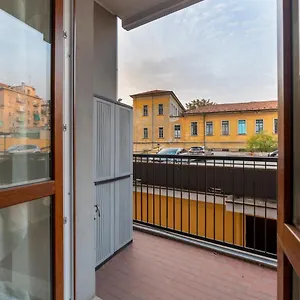  Apartamento Cosy Apt With Balcony!