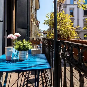 Joivy Charming Apt With Terrace In The Very Heart Of Appartement